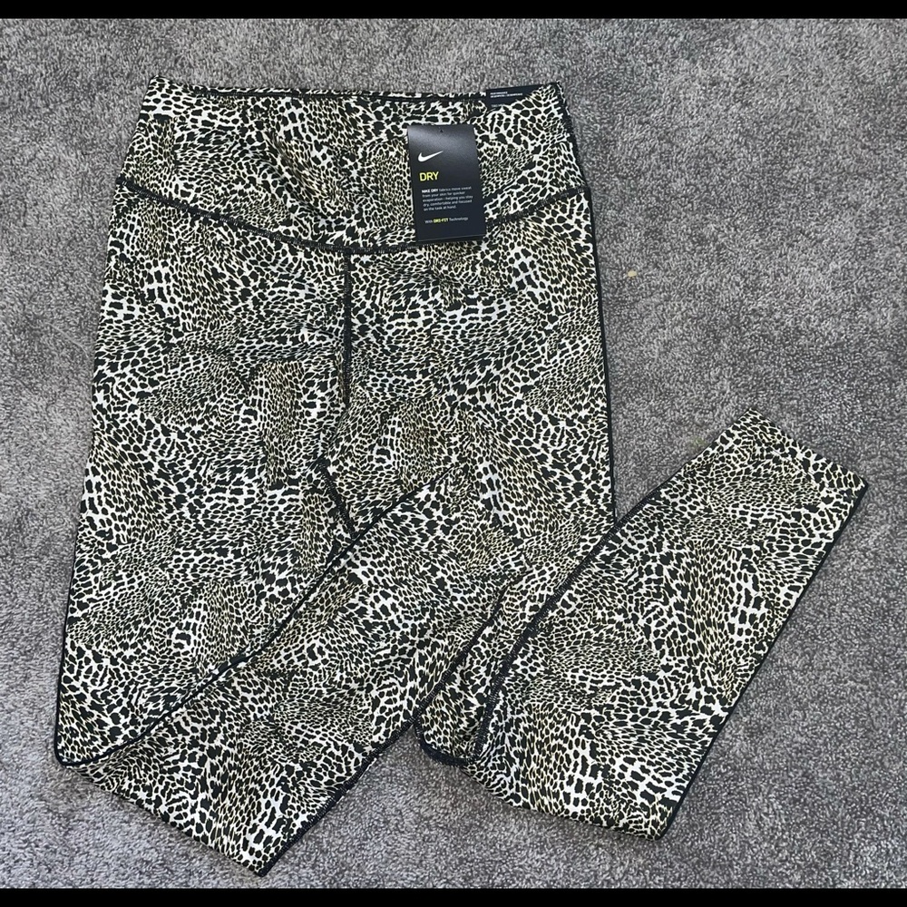 Nike cheetah Leggings